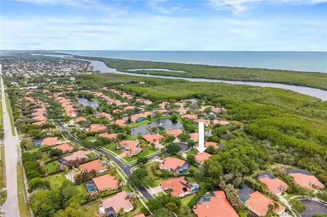 8824 SE Oak Grove Terrace Hobe Sound FL 33455