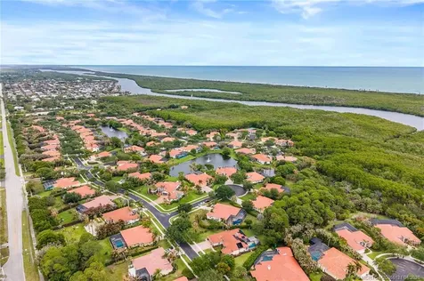 8824 SE Oak Grove Terrace Hobe Sound FL 33455