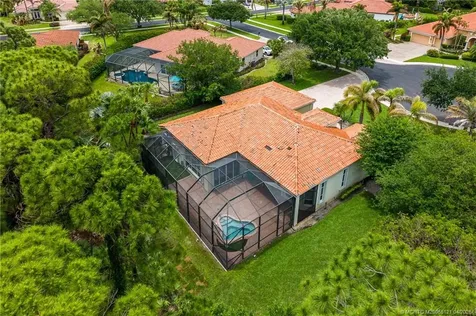 8824 SE Oak Grove Terrace Hobe Sound FL 33455