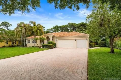 8824 SE Oak Grove Terrace Hobe Sound FL 33455