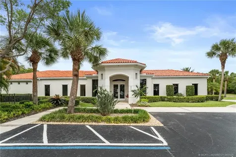 8824 SE Oak Grove Terrace Hobe Sound FL 33455