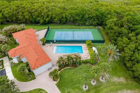 8824 SE Oak Grove Terrace Hobe Sound FL 33455