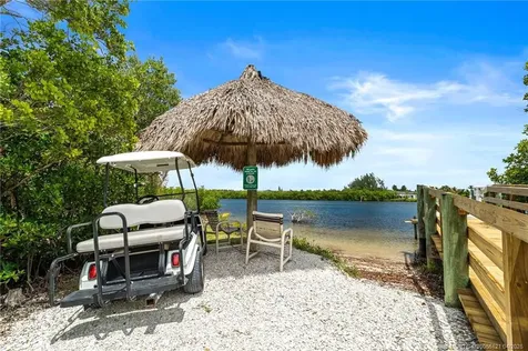 8824 SE Oak Grove Terrace Hobe Sound FL 33455