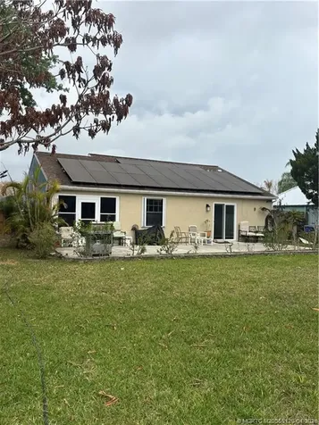 1509 SE Belcrest Street Port St Lucie FL 34952