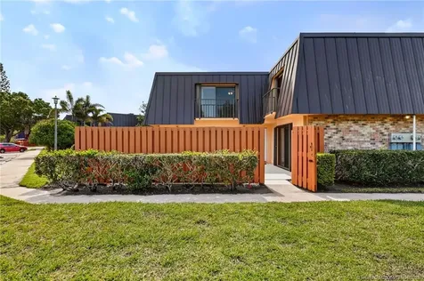 6419 SE Windsong Lane Stuart FL 34997