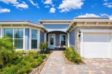10255 SW Sarcoline Drive Port St Lucie FL 34987