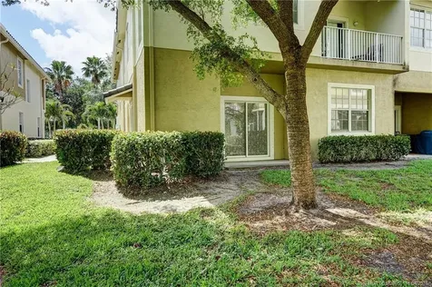 3041 SE Lexington Lakes Drive Stuart FL 34994