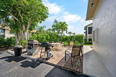 1600 NE Dixie Highway Jensen Beach FL 34957