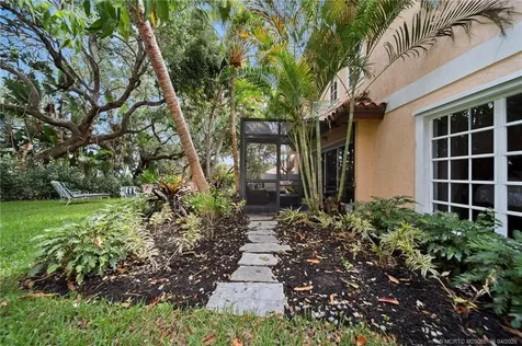 6 Castle Hill Way Stuart FL 34996
