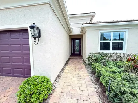 8741 SW Vico Way Port St Lucie FL 34987