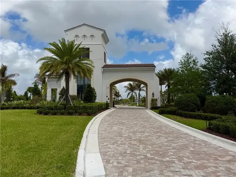 8741 SW Vico Way Port St Lucie FL 34987
