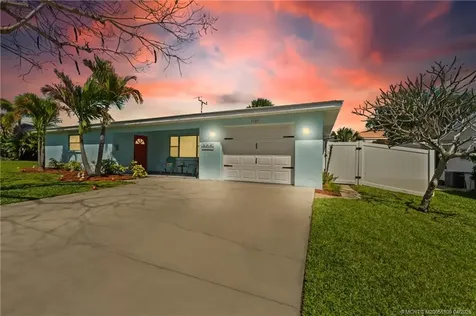 3389 NE Linda Drive Jensen Beach FL 34957