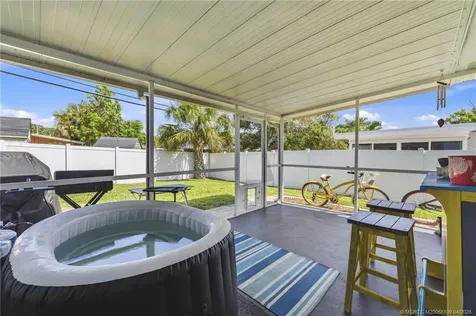 3389 NE Linda Drive Jensen Beach FL 34957