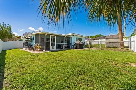 3389 NE Linda Drive Jensen Beach FL 34957