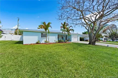 3389 NE Linda Drive Jensen Beach FL 34957