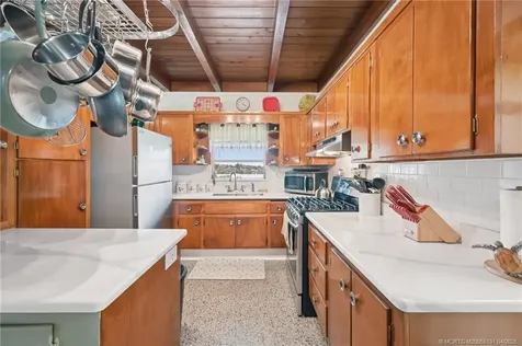 4274 NE Skyline Drive Jensen Beach FL 34957
