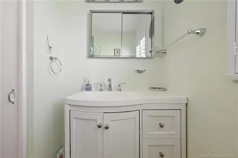 4274 NE Skyline Drive Jensen Beach FL 34957