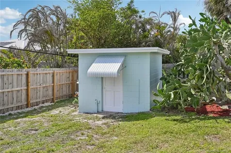 4274 NE Skyline Drive Jensen Beach FL 34957