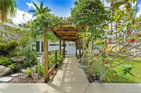 505 SW North Carolina Drive Stuart FL 34994