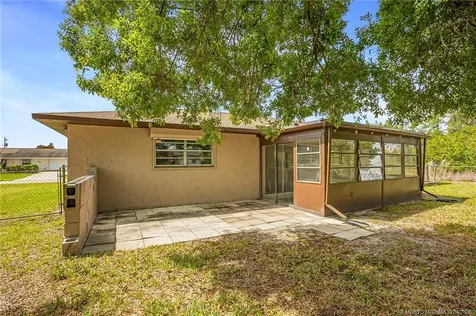 549 SW Buswell Avenue Port St Lucie FL 34983