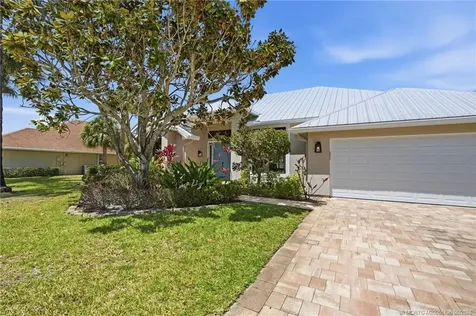 1102 SE Strathmore Drive Port St Lucie FL 34952