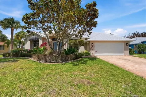1102 SE Strathmore Drive Port St Lucie FL 34952