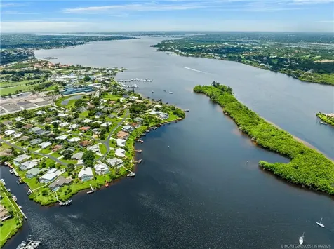 1102 SE Strathmore Drive Port St Lucie FL 34952