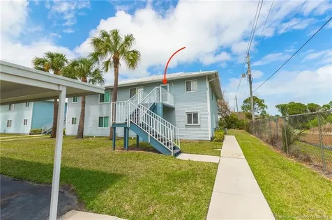 187 SE Village Drive Port St Lucie FL 34952