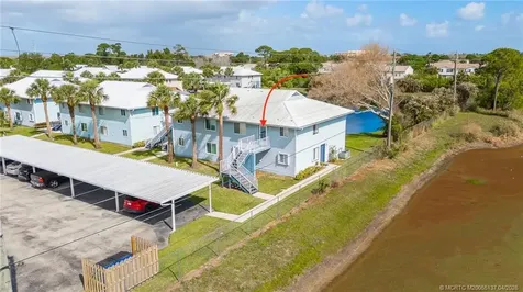187 SE Village Drive Port St Lucie FL 34952