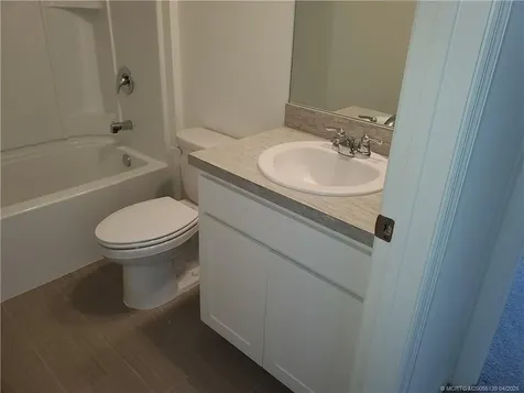 611 SW Mccomb Avenue SW Port St Lucie FL 34953