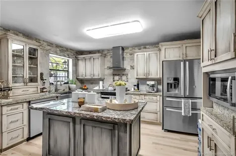8106 SW 23rd Street North Lauderdale FL 33068