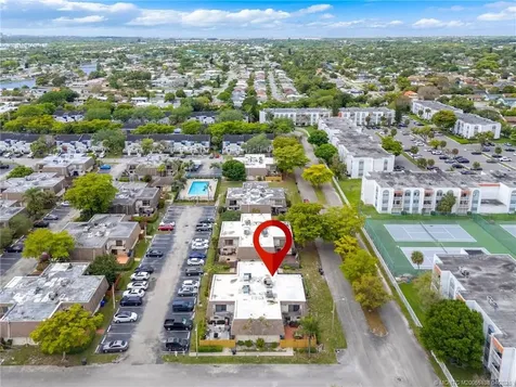 8106 SW 23rd Street North Lauderdale FL 33068