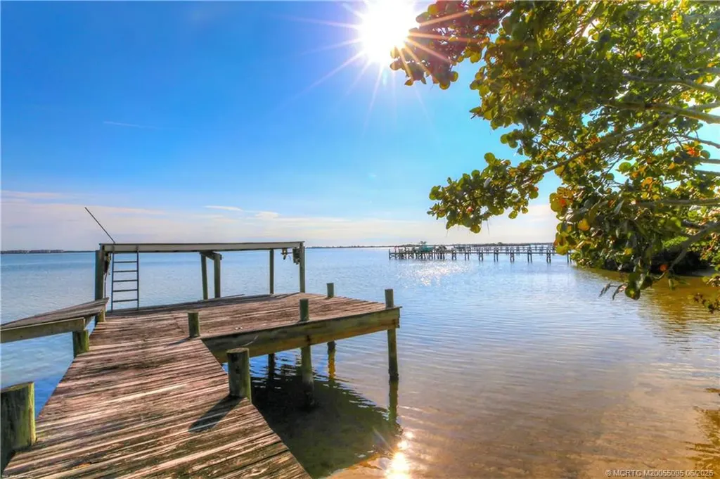 68 S Sewalls Point Road Stuart FL 34996