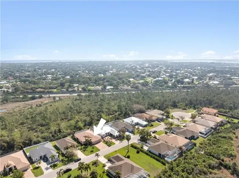 445 NW Sunflower Place Jensen Beach FL 34957