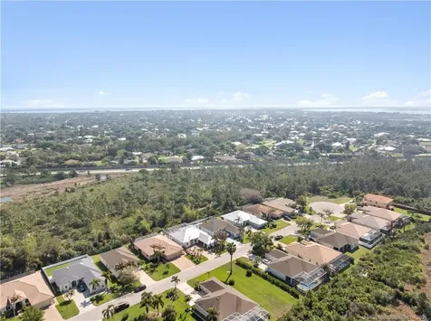 445 NW Sunflower Place Jensen Beach FL 34957
