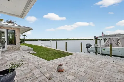 276 Bermuda Beach Drive Hutchinson Island FL 34949