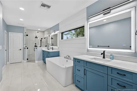 276 Bermuda Beach Drive Hutchinson Island FL 34949