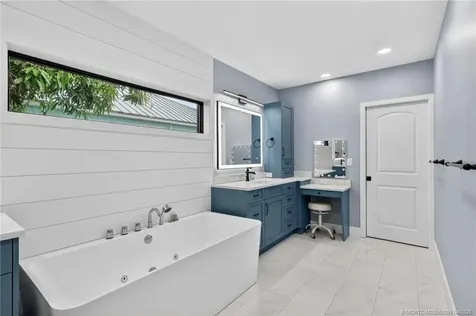 276 Bermuda Beach Drive Hutchinson Island FL 34949