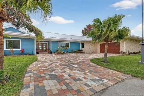 276 Bermuda Beach Drive Hutchinson Island FL 34949