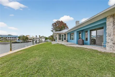 276 Bermuda Beach Drive Hutchinson Island FL 34949
