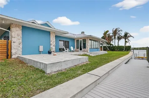 276 Bermuda Beach Drive Hutchinson Island FL 34949