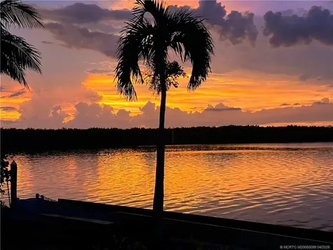 276 Bermuda Beach Drive Hutchinson Island FL 34949