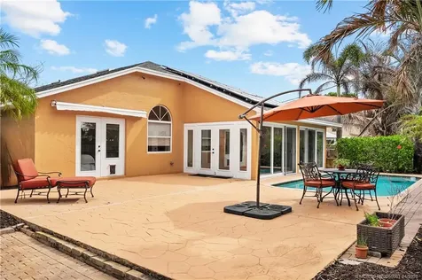 1226 SW Melrose Avenue Port St Lucie FL 34953
