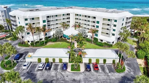 529 NE Plantation Road Stuart FL 34996