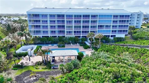 529 NE Plantation Road Stuart FL 34996
