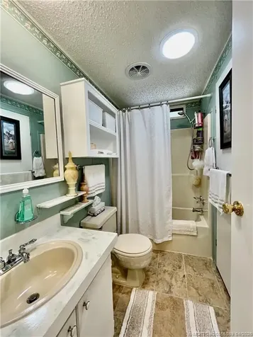 16300 SW Indianwood Circle Indiantown FL 34956