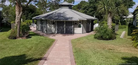 8227 SE Croft Circle Hobe Sound FL 33455