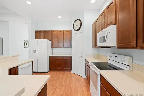 1661 NW Old Oak Terrace Jensen Beach FL 34957