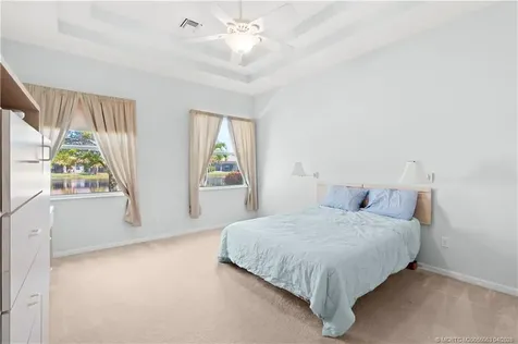 1661 NW Old Oak Terrace Jensen Beach FL 34957