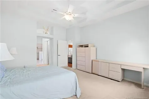 1661 NW Old Oak Terrace Jensen Beach FL 34957